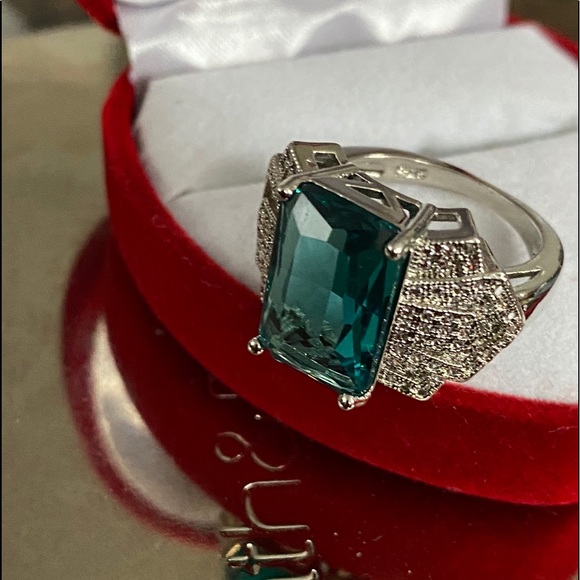 Sale! Classic 925 Sterling Ring - Picture 4 of 9